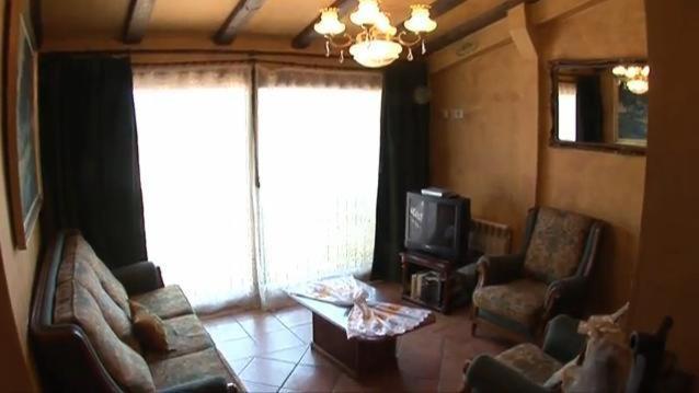 Allotjaments Rurals Can Pere Petit Santa Pau Chambre photo