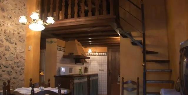 Allotjaments Rurals Can Pere Petit Santa Pau Chambre photo
